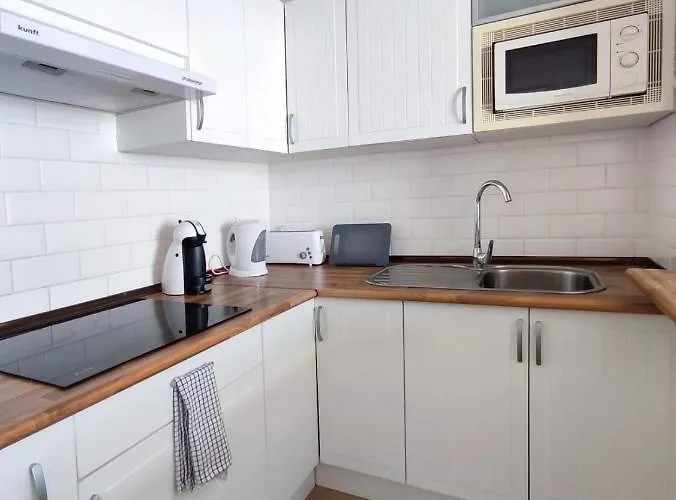 아파트 Aloha Chill Out *